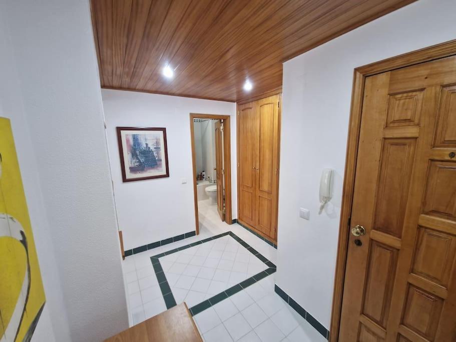 Charming Beachside Apartment- The Perfect Getaway! アルブフェイラ エクステリア 写真